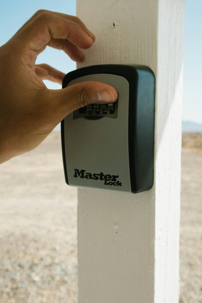 Master lock