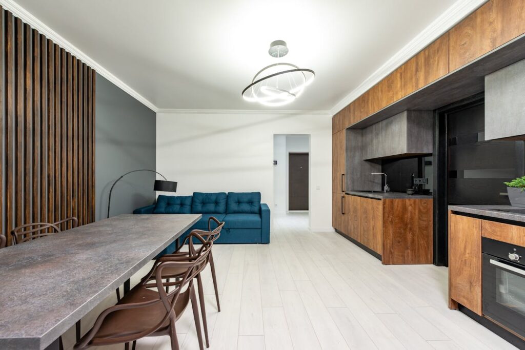 Welke kleur past bij bruin interieur